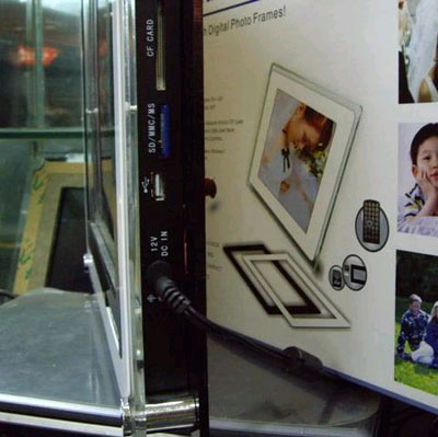 15 lcd digital photo frame-side2